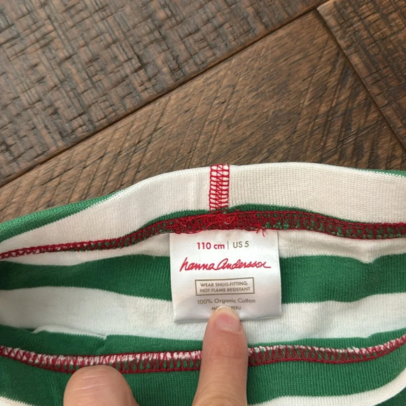 Hanna Andersson Christmas Pajamas - Picture 3 of 12